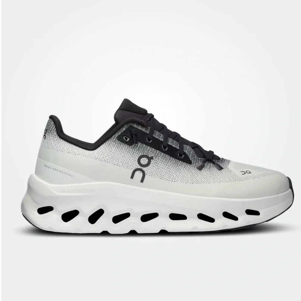 On Running OC Cloudtilt black ivory Women's 8.5 Sneakers NEW - Picture 1 of 7
